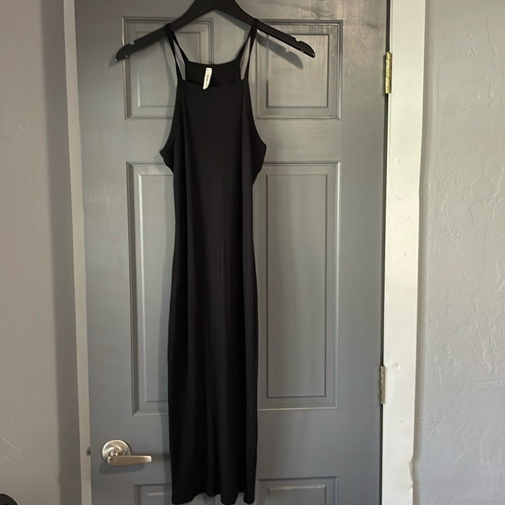 Small black, 62% polyester orange creek dress